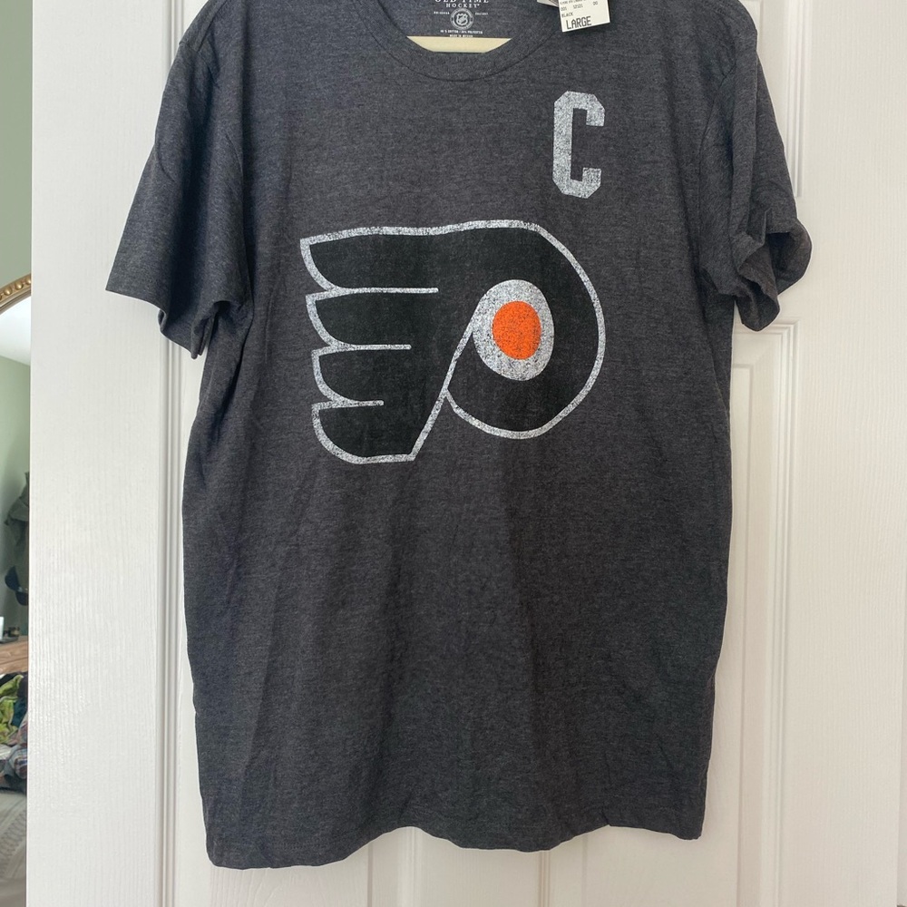 Old Time Hockey Flyers Tshirt Large NWT